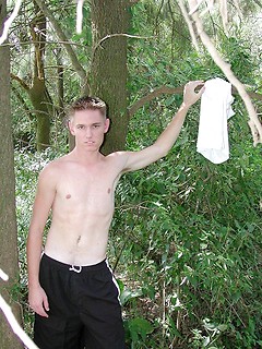 Twink hides and jerks off all alone in the woods