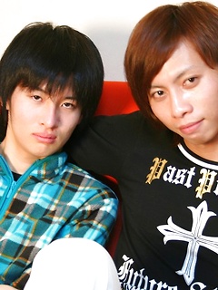 Tsuyoshi grabs his boyfriend and begins to kiss and rub him