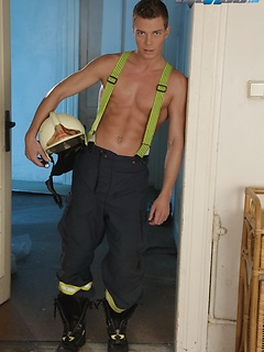 Horny Blond Twink Gets Rescued By Hero Hunk!