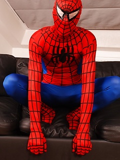 Dick Smolderingly Hot Threesome As Spiderman Fucks & Creams Two Horny Twinks!